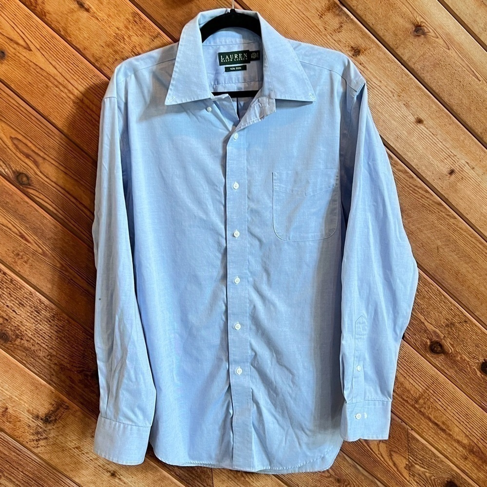 Ralph Lauren men’s non iron light blue cotton button down long sleeve shirt